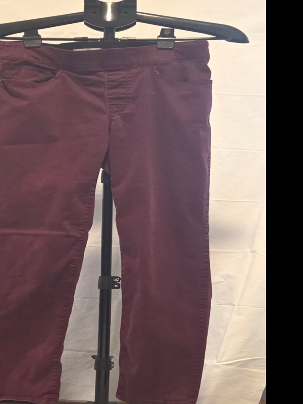 Croft and Barrow Pants Women Size 6 Pull-On Burgundy Effortless Stretch - Great
